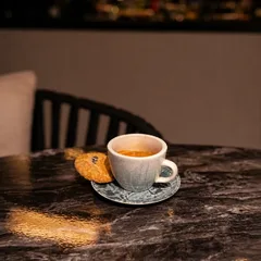 تصویر اسپرسو از بخش بار گرم منوی ماتوس